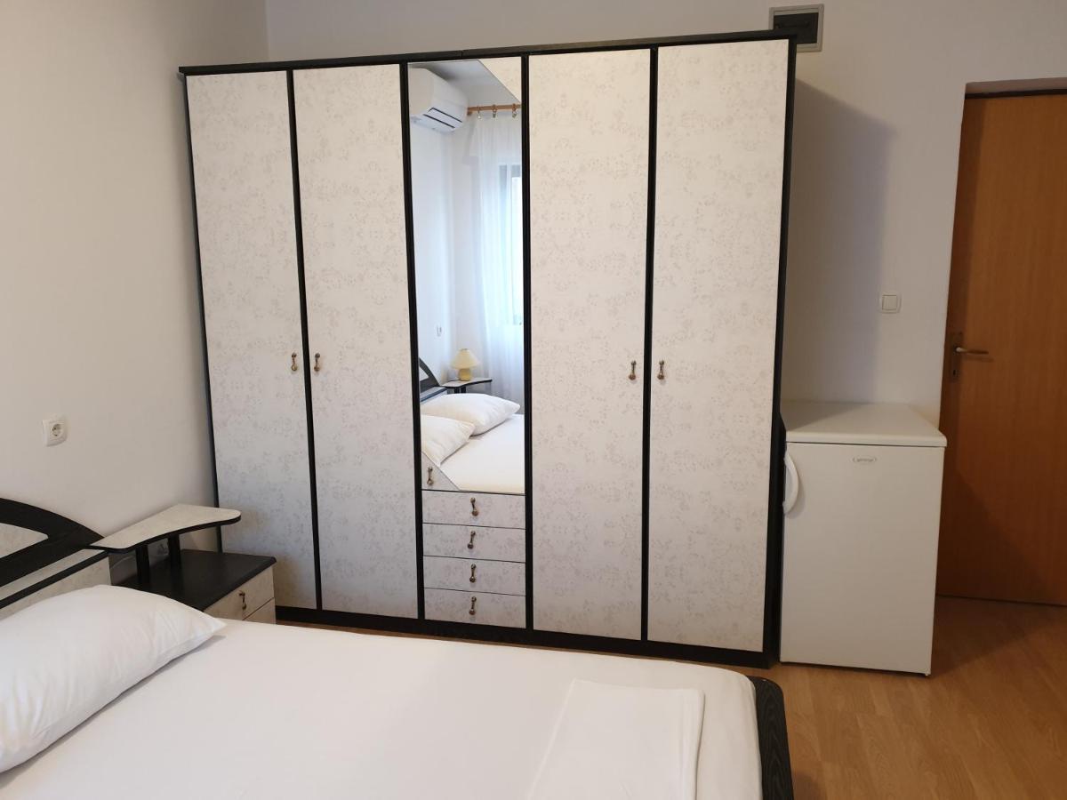 Triple Room Metajna 4120F Exteriér fotografie